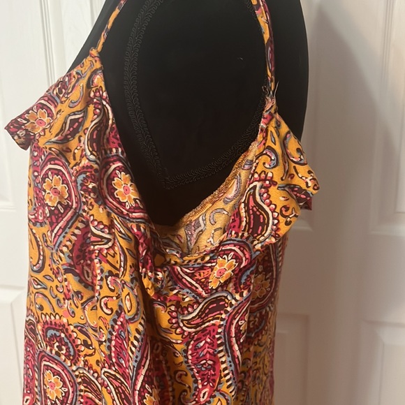 HOLLISTER PAISLEY COLD SHOULDER DRESS - SIZE LARGE - Picture 3 of 7